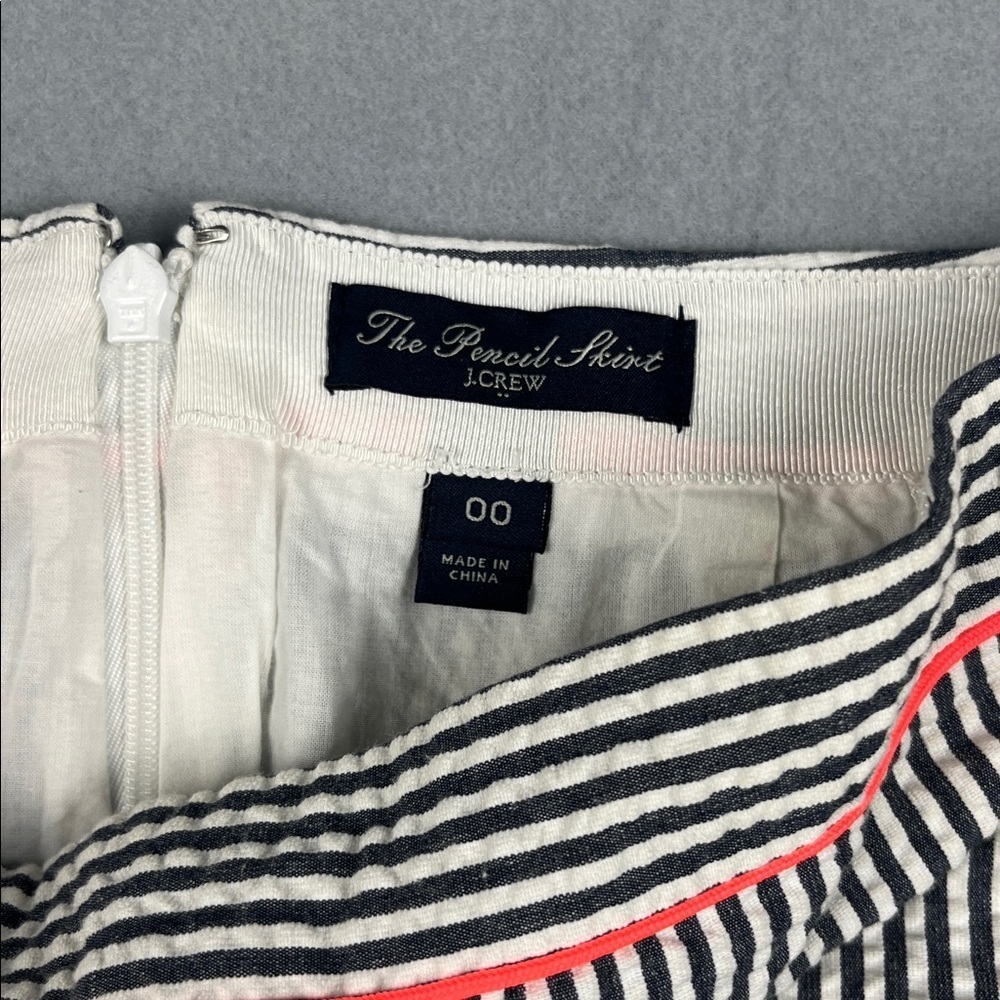 J. Crew Seersucker Black and White Striped Pencil Skirt
Size: 00 - Picture 4 of 4